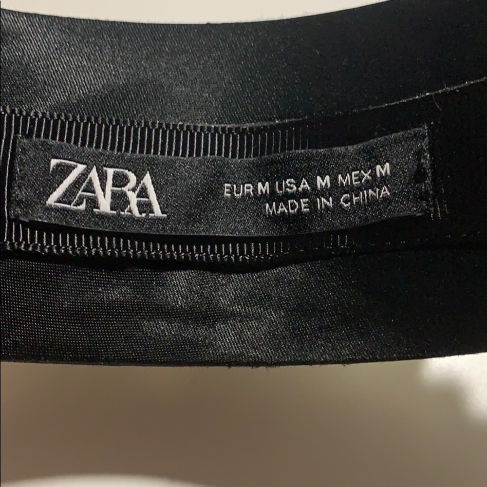 NWOT. Zara Black Pearls Headband. - Picture 4 of 4
